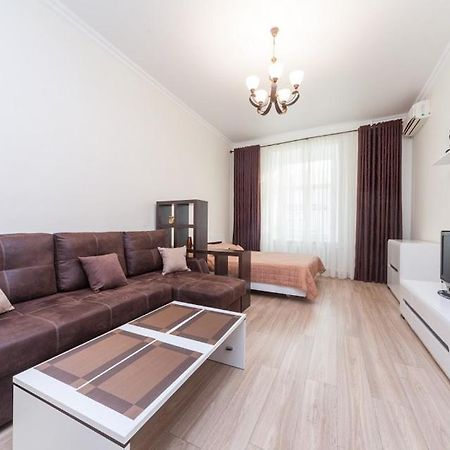 center, Apartment on Deribasovskaya 10 Oldenburg Bagian luar foto